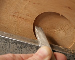 cutting in a bowl recess